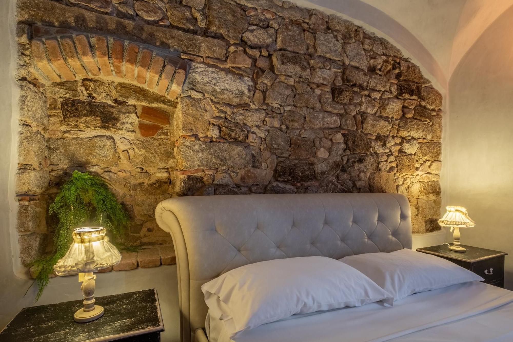 Dimoras Dimore Nel Cuore Di Olbia Exterior photo