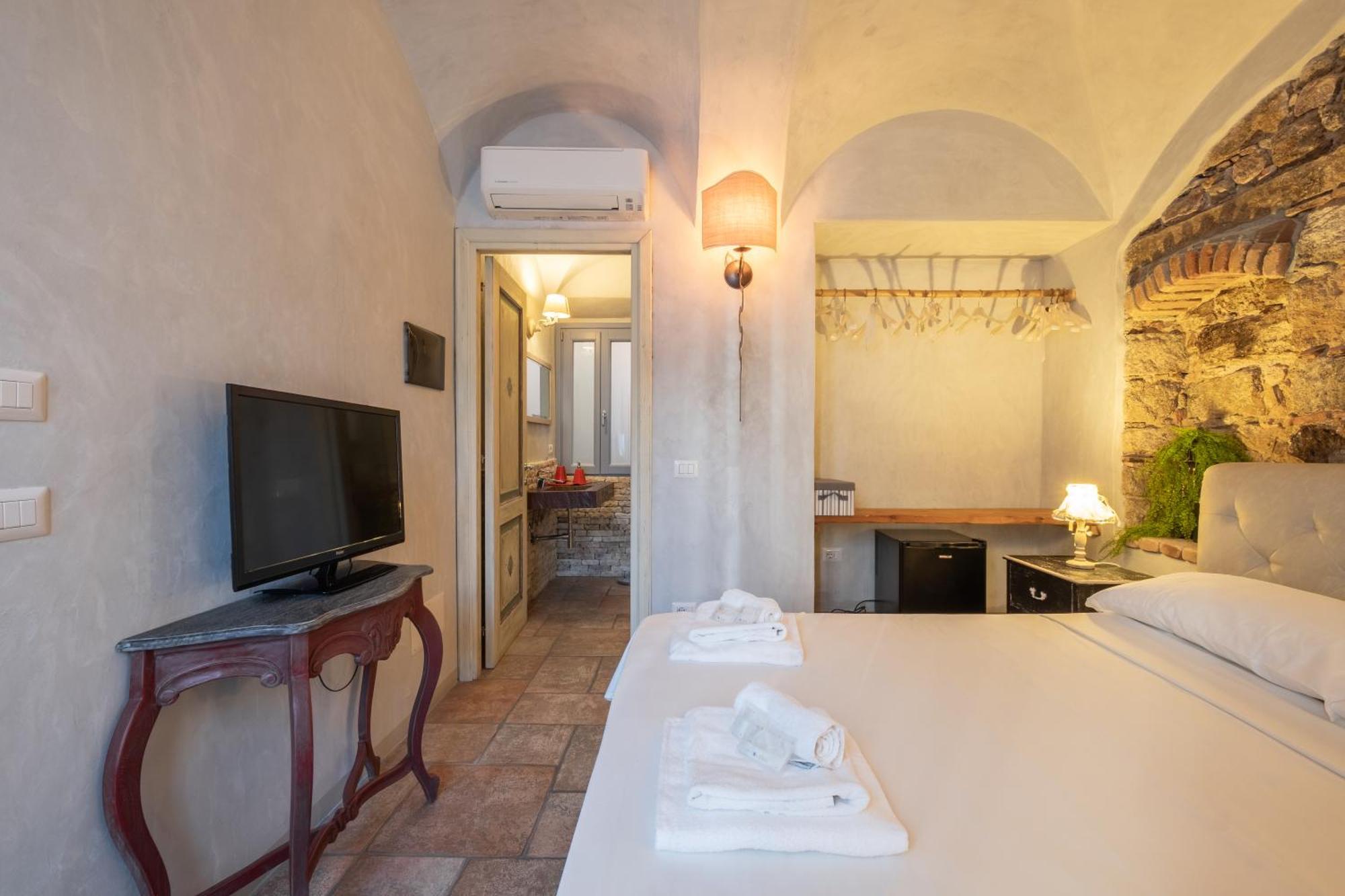 Dimoras Dimore Nel Cuore Di Olbia Exterior photo