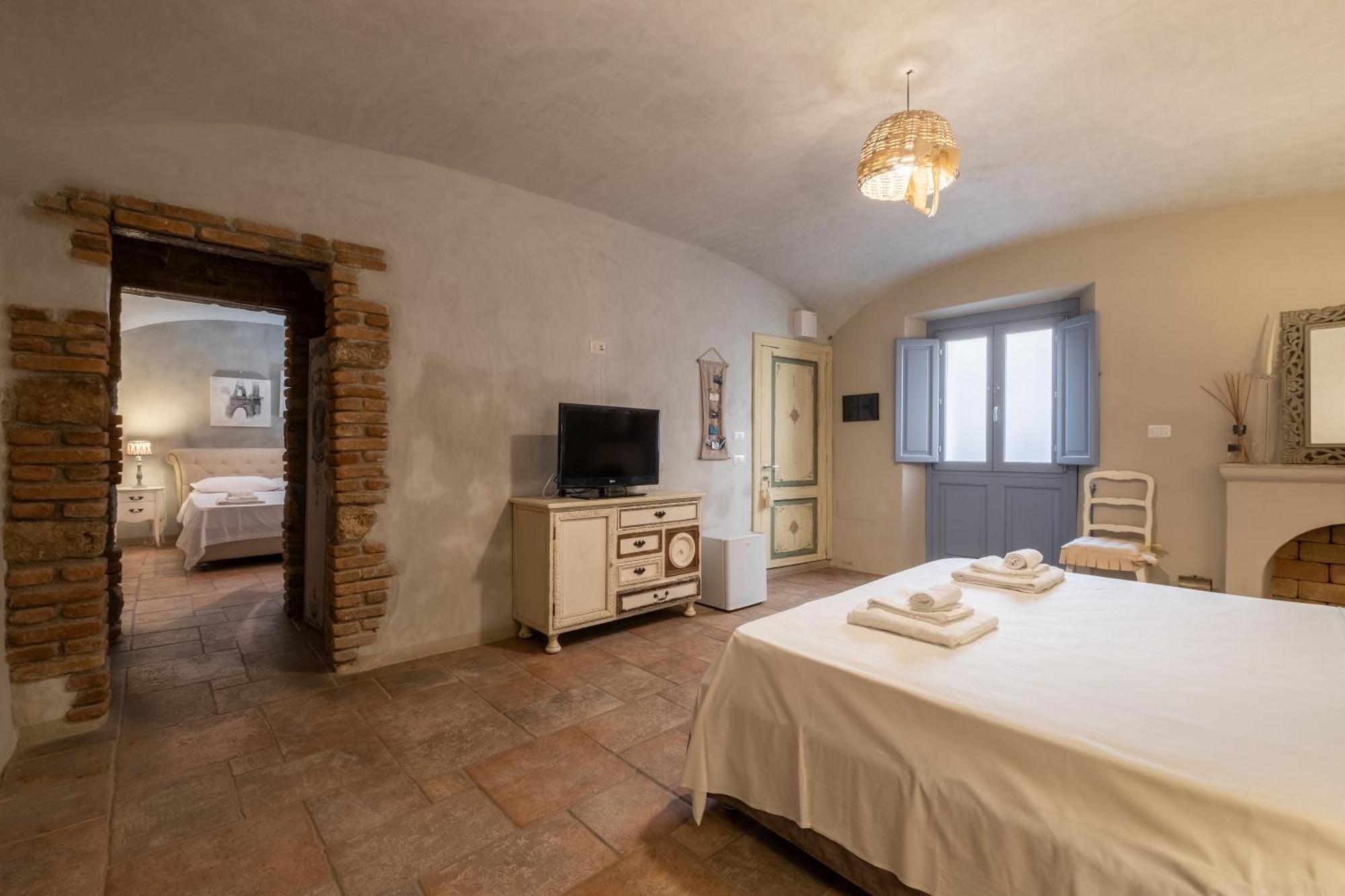 Dimoras Dimore Nel Cuore Di Olbia Exterior photo